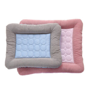 Pet Cooling Pad, Ice Silk Mat for Dogs & Cats - Image 3