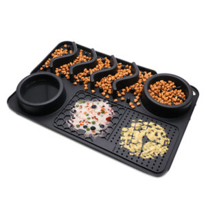 Dog Licking Mat, Silicone Smelling Mat and Food Bowl - Image 4